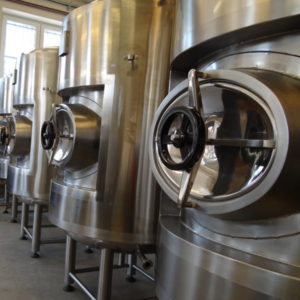 , Beer | Conditioning tanks